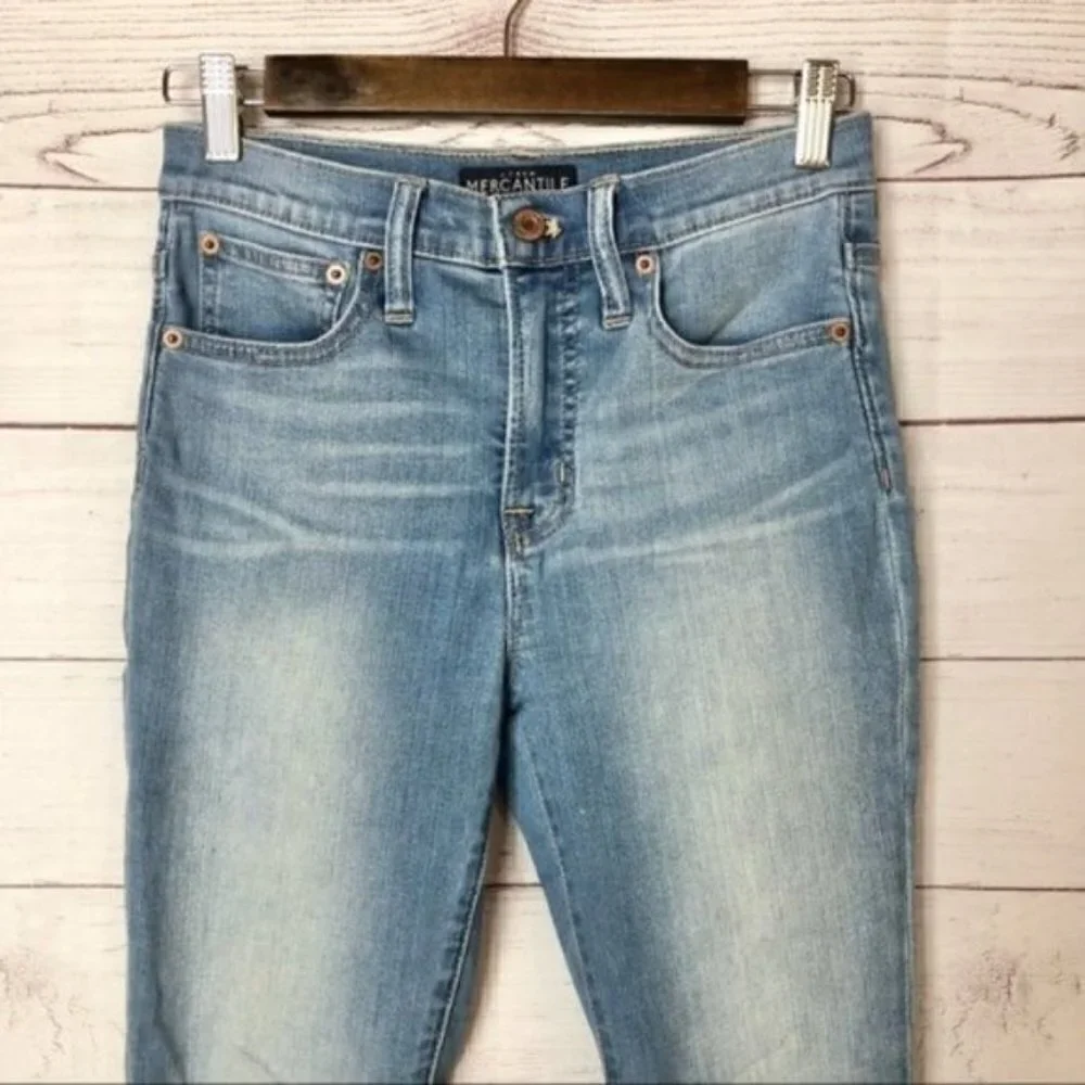 J. Crew Mercantile High Rise Raw Hem Light Wash Skinny Jeans‎ 25